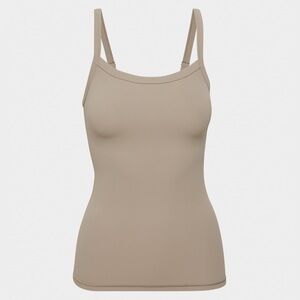 Aritzia BUTTER Tumbler Hip Tank